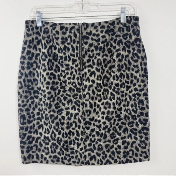 CAbi Leopard Jungle Grey Neutral Animal Print Exposed Zipper Skirt with Pockets - Picture 12 of 13